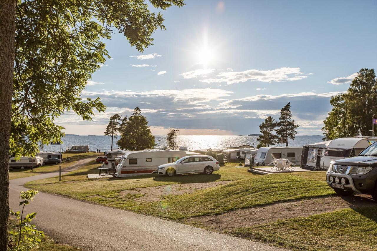 Askeviks Camping & Stugor Hotell Sjötorp Exteriör bild